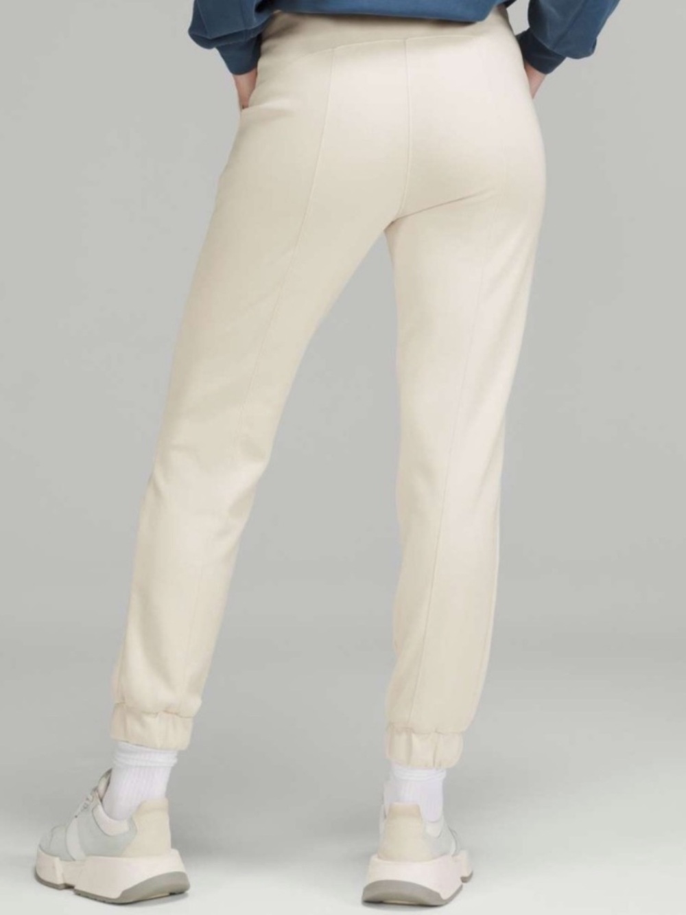 Lululemon Softstreme Relaxed High-Rise Pant White Opal size 8